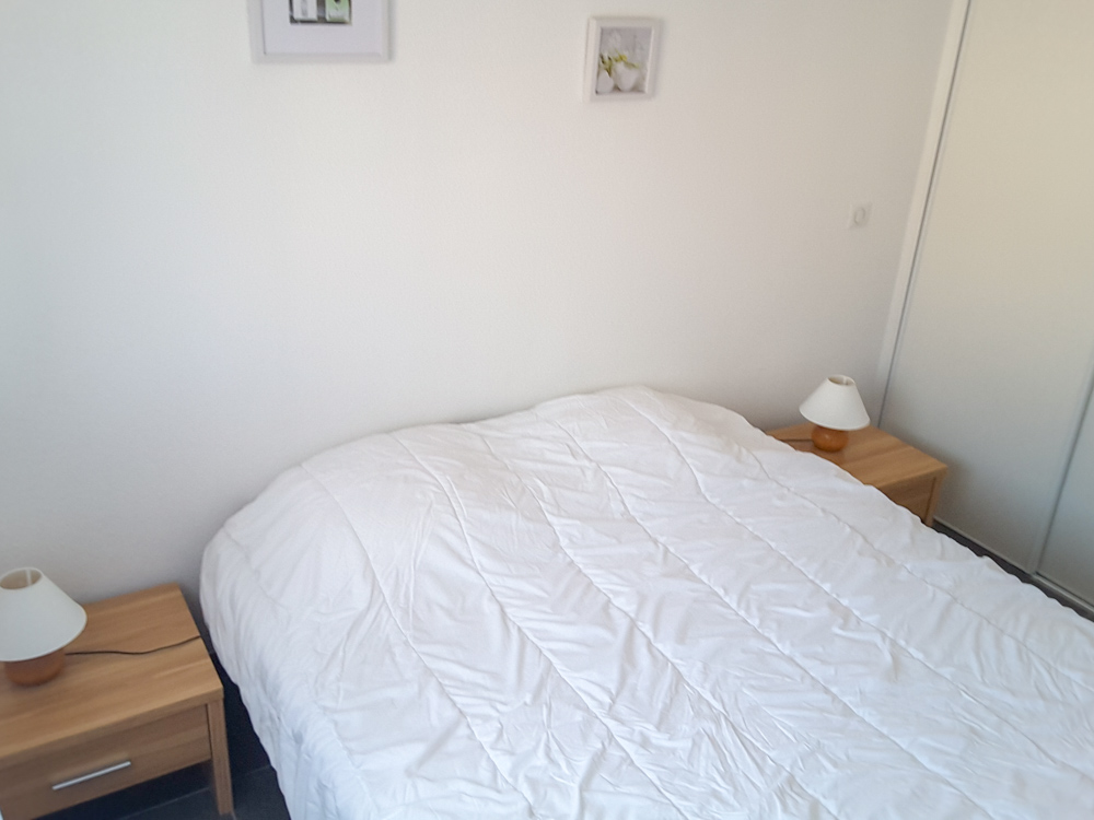 CHAMBRE 357